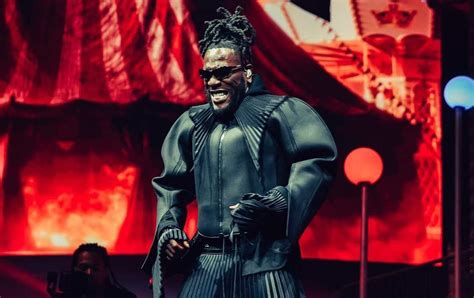 Afrobeat Explosion! Burna Boy Seduce Milano With Electrifying Performance!